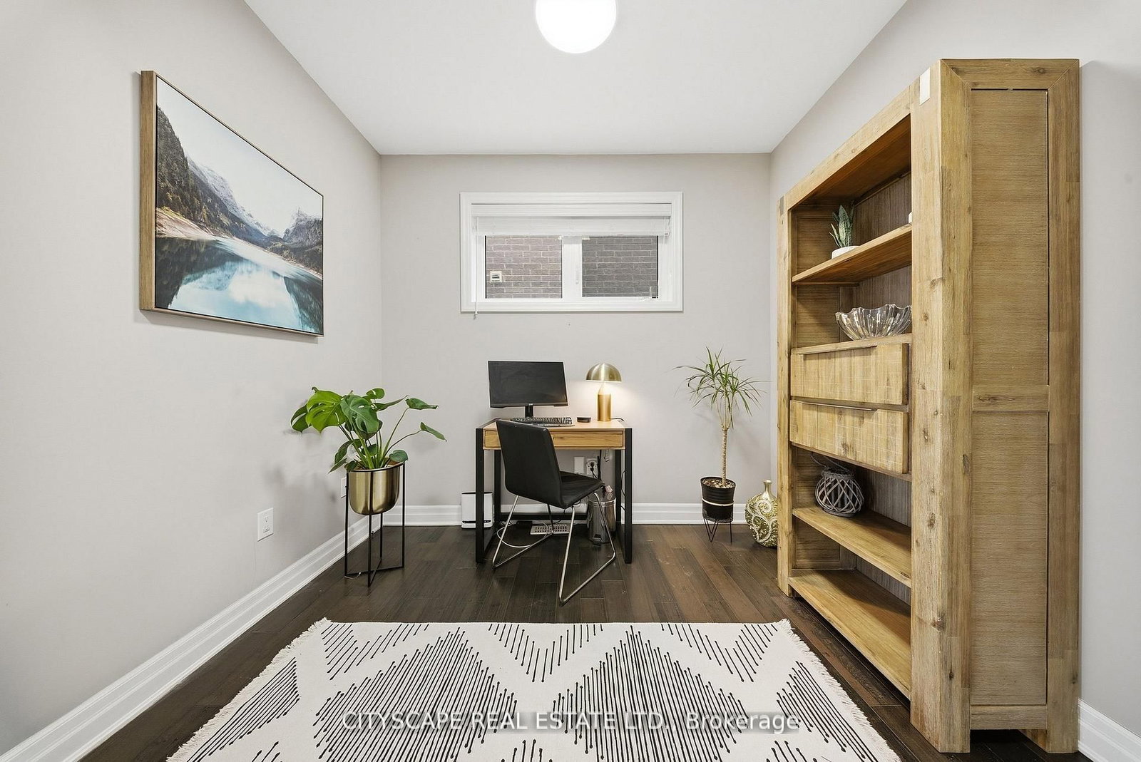 28 Celano Drive • Hamilton, ON photo 8