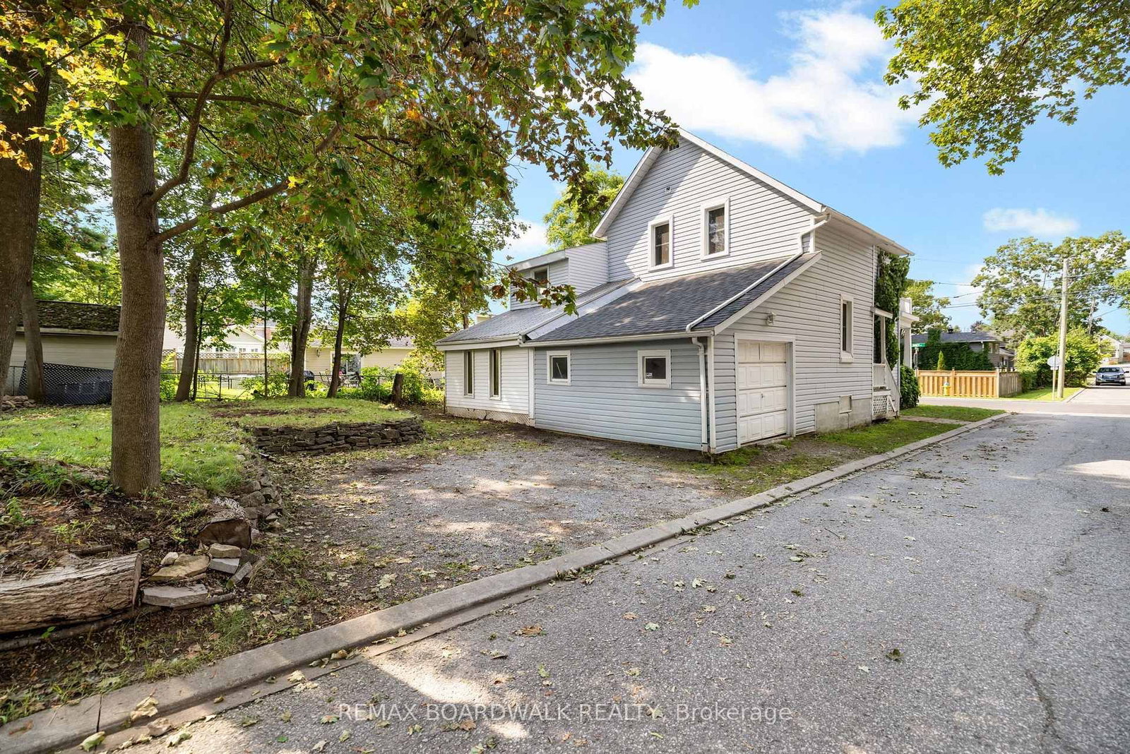 291 James Street • Carleton Place, ON photo 38