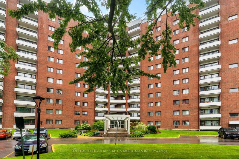 908 - 20 Chesterton Drive