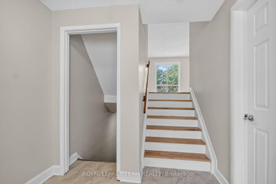 85 Glen Park Drive • Ottawa, ON photo 2