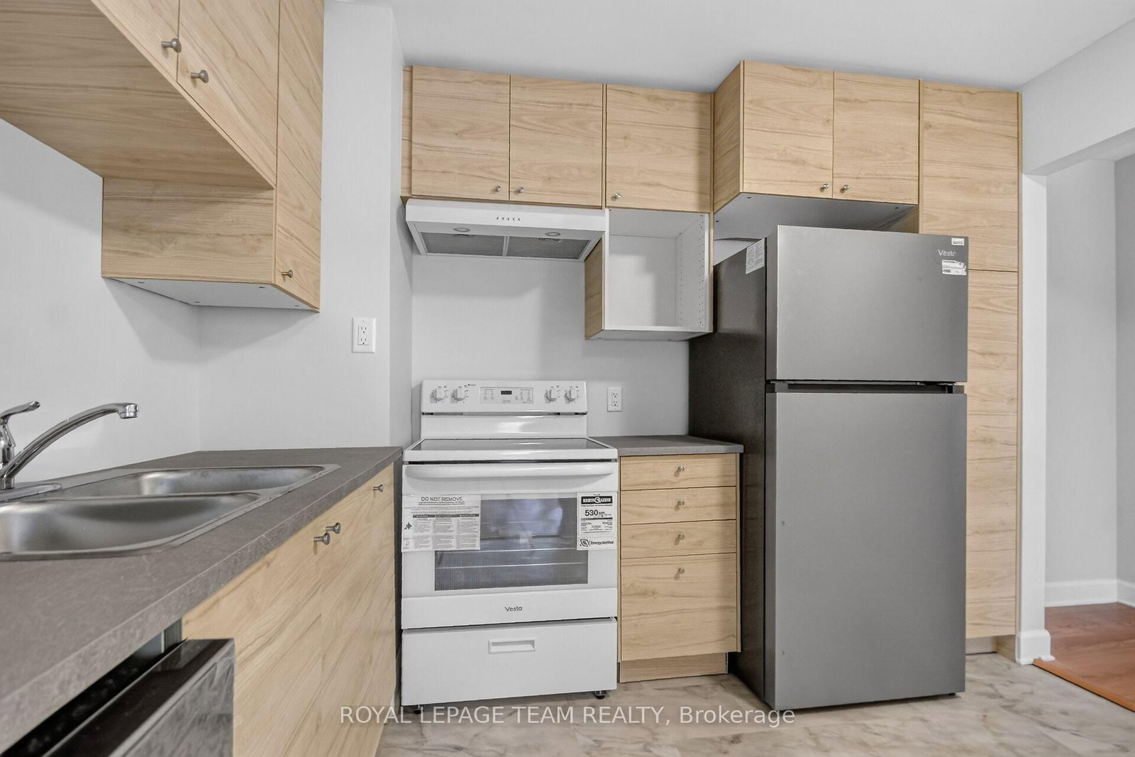 85 Glen Park Drive • Ottawa, ON photo 21