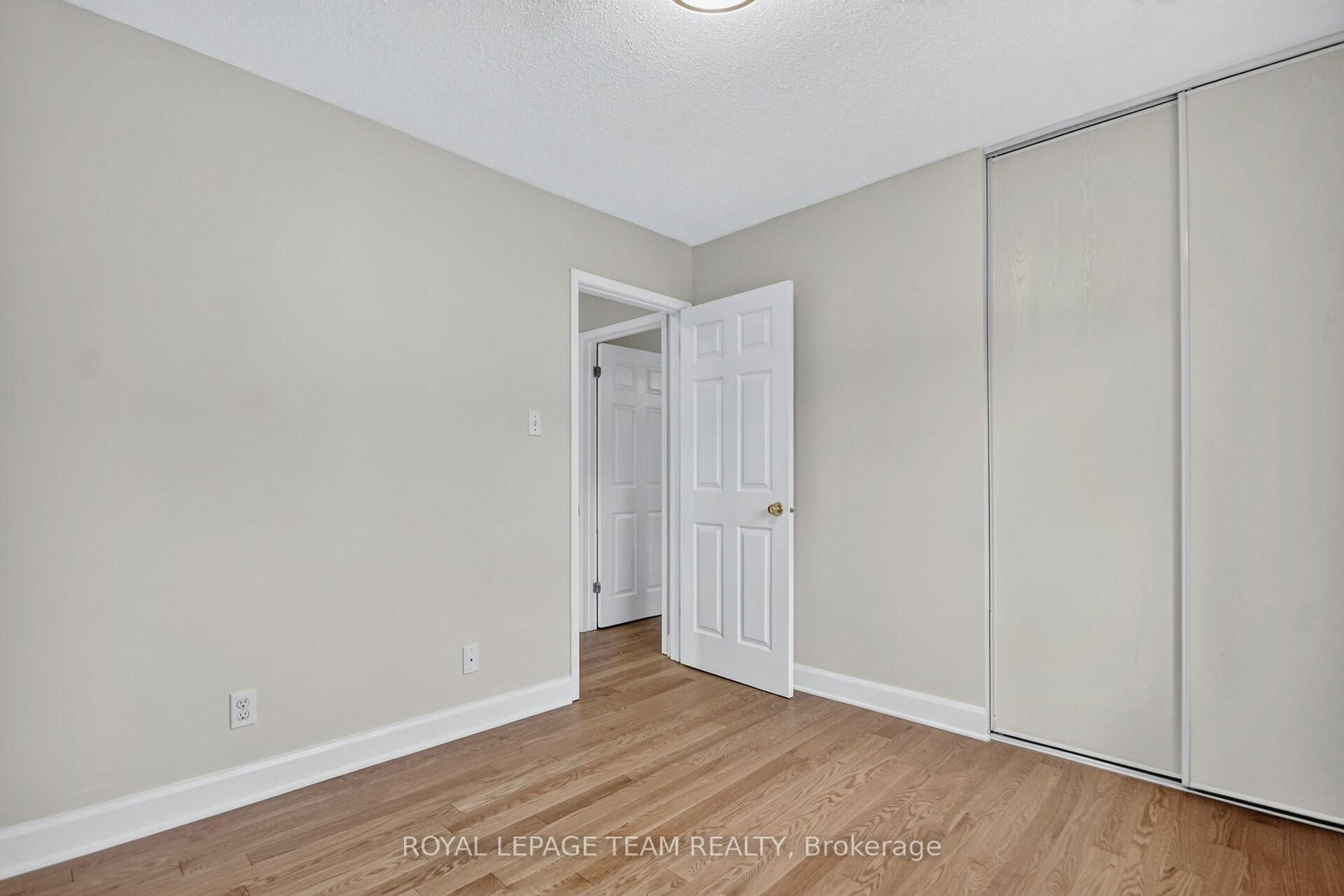 85 Glen Park Drive • Ottawa, ON photo 29