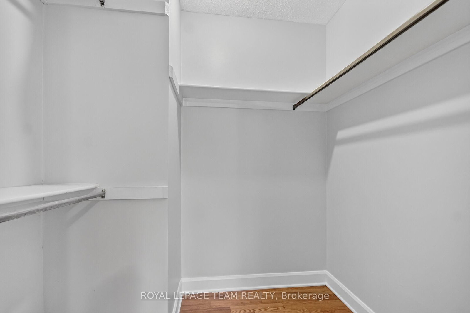85 Glen Park Drive • Ottawa, ON photo 36