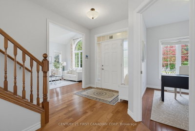149 Skyline Avenue • London North, ON photo 4