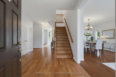 149 Skyline Avenue • London North, ON photo 5