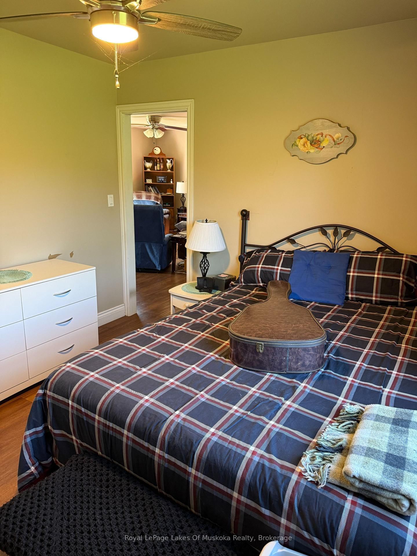 1014 Ben Lake Road East Road • Gravenhurst, ON photo 6