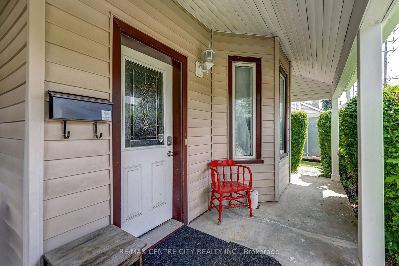 169 Wellington Street • St. Thomas, ON photo 10