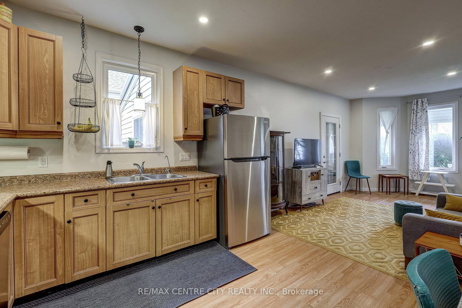 169 Wellington Street • St. Thomas, ON photo 25