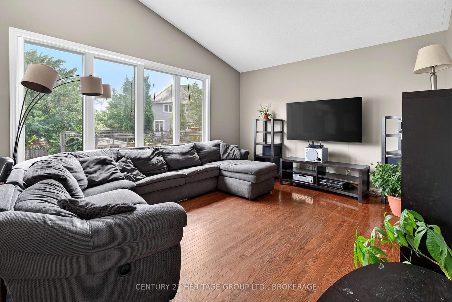 855 Lotus Avenue • Kingston, ON photo 8