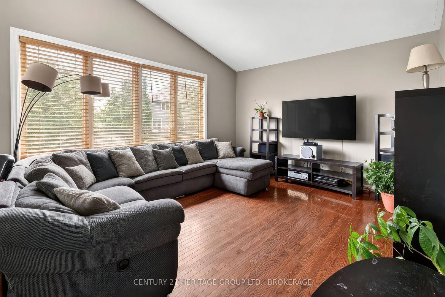 855 Lotus Avenue • Kingston, ON photo 9