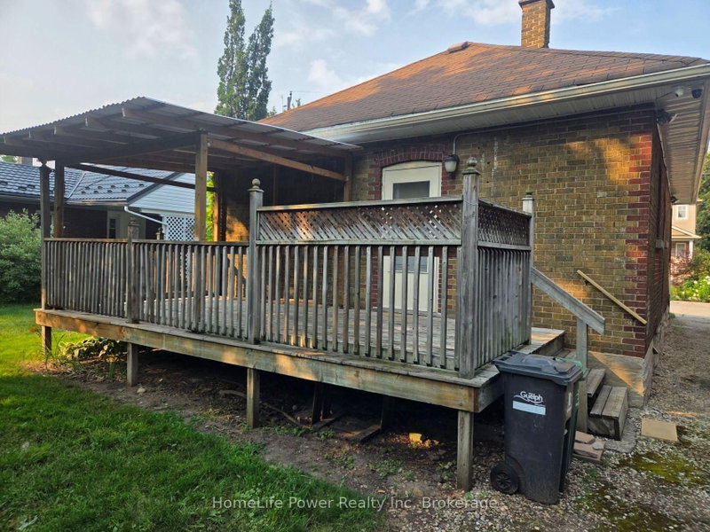 25 Menzie Avenue