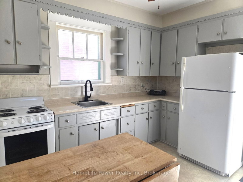 25 Menzie Avenue
