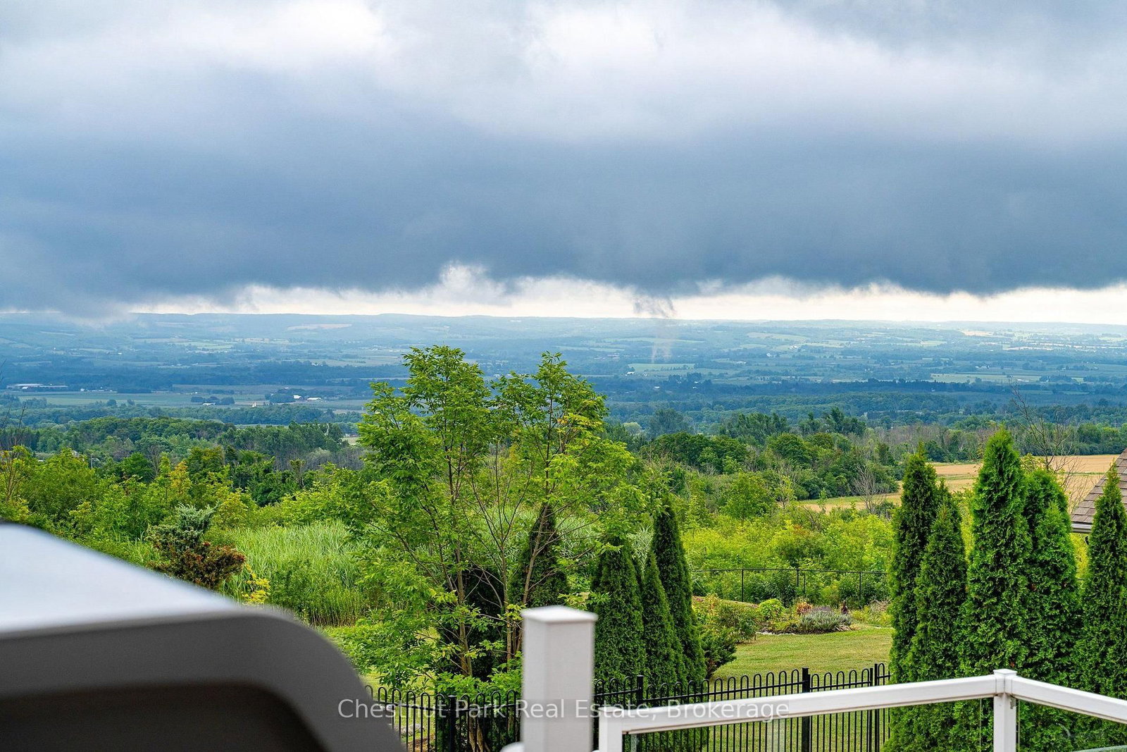 103 Ridgecrest Lane • Meaford, ON photo 3