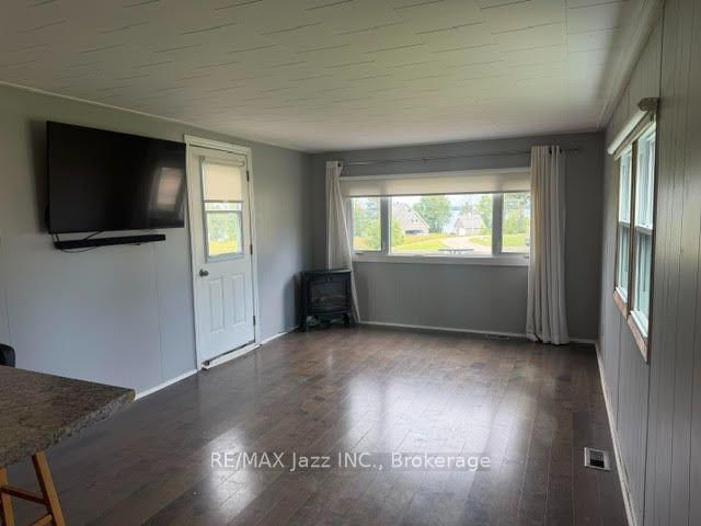 266 Hillview Road • Perth, ON photo 8