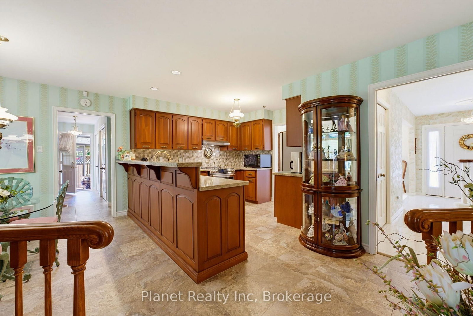 106 Thorndale Place • Waterloo, ON photo 11