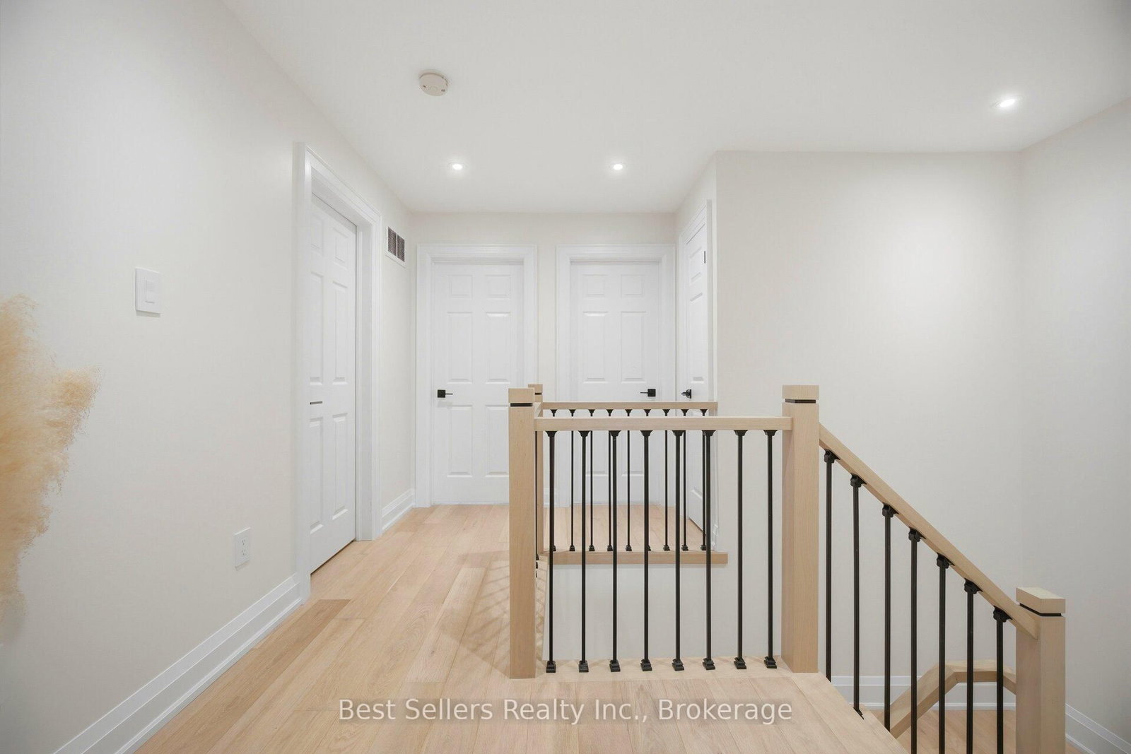 75 Cathedral Court • Hamilton, ON photo 15