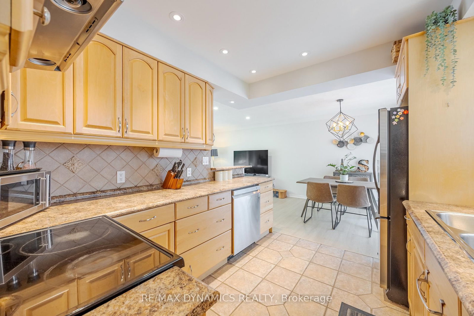 87 Rochelle Drive • St. Catharines, ON photo 15
