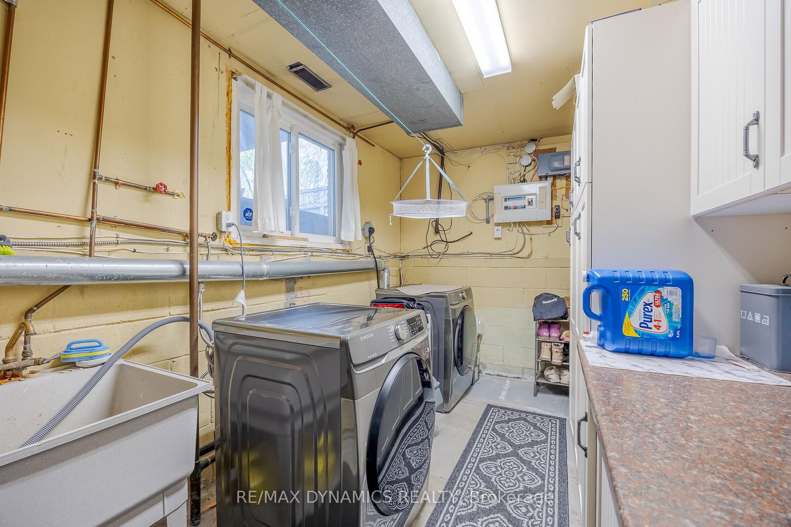 87 Rochelle Drive • St. Catharines, ON photo 24