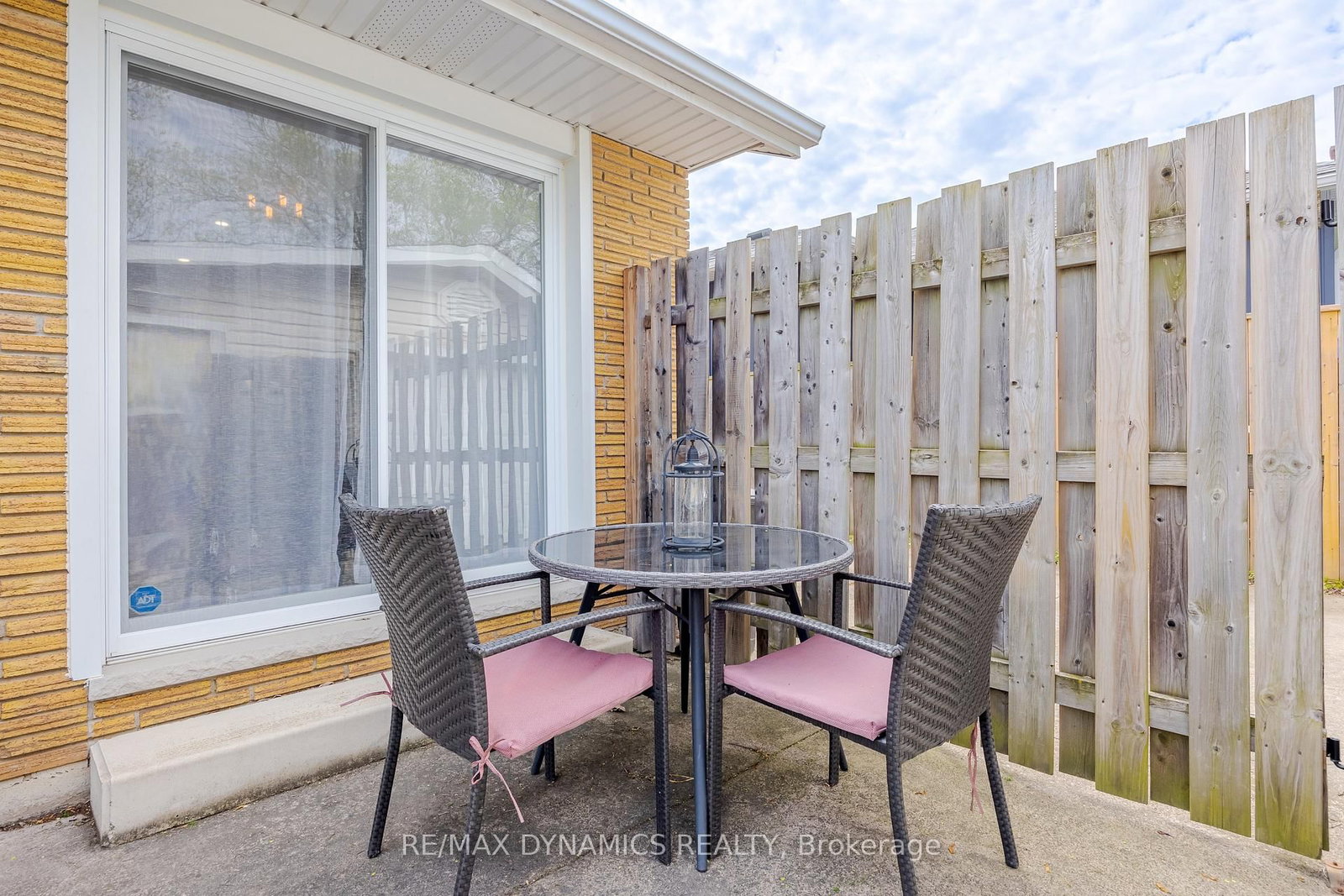 87 Rochelle Drive • St. Catharines, ON photo 27