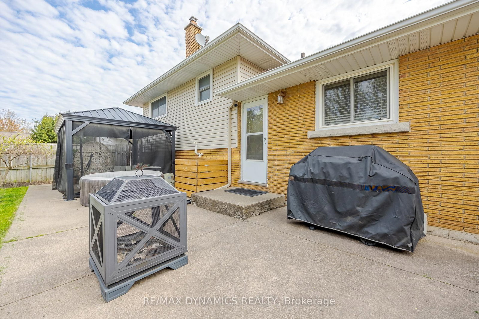 87 Rochelle Drive • St. Catharines, ON photo 28