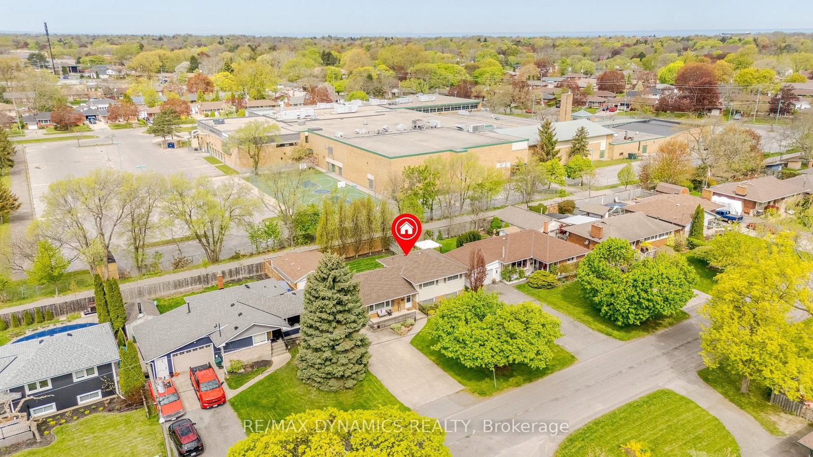 87 Rochelle Drive • St. Catharines, ON photo 36