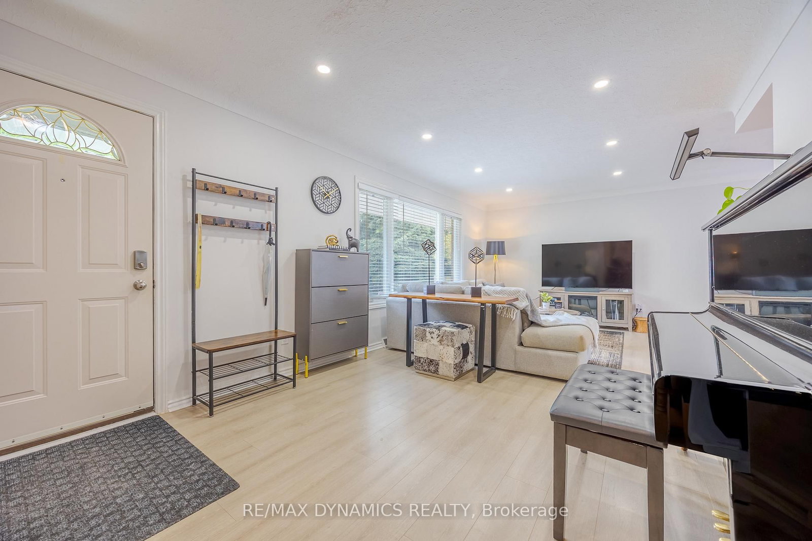 87 Rochelle Drive • St. Catharines, ON photo 9