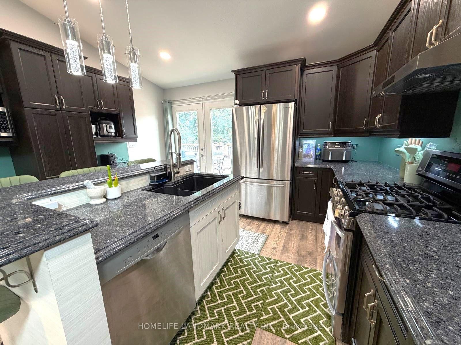 23 Water Street • Thorold, ON photo 16