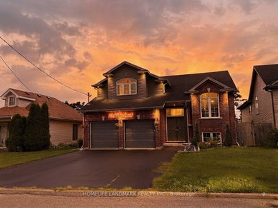 23 Water Street • Thorold, ON photo 2