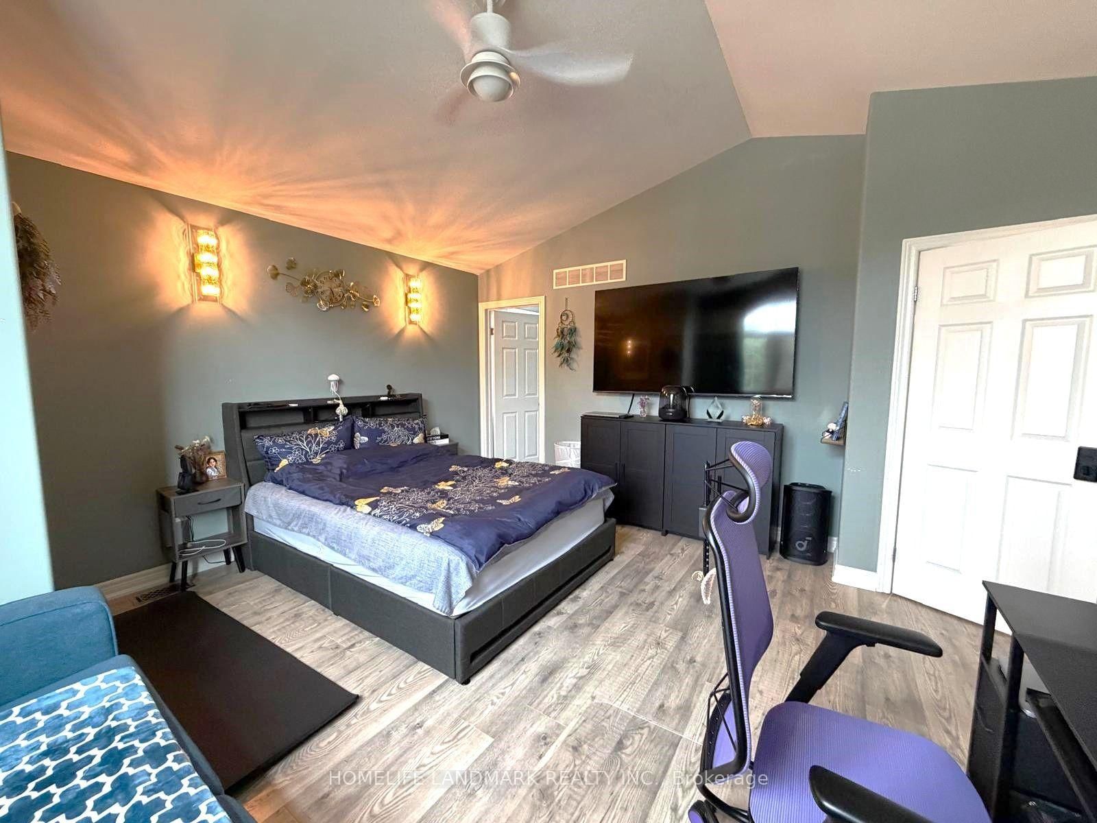 23 Water Street • Thorold, ON photo 29