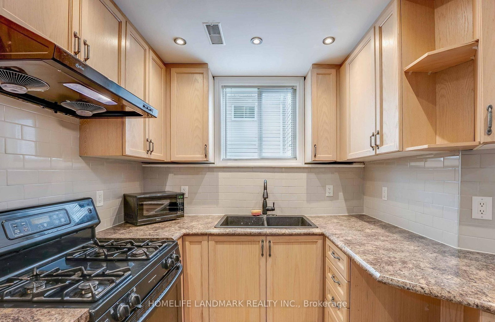 23 Water Street • Thorold, ON photo 38