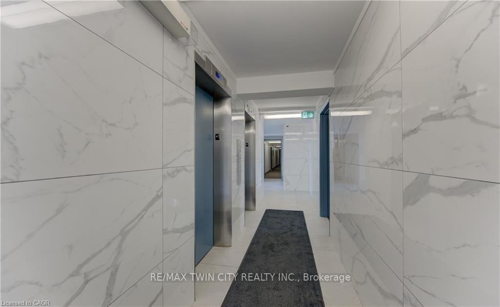 24 MIDLAND Drive • #403 • Kitchener, ON photo 16