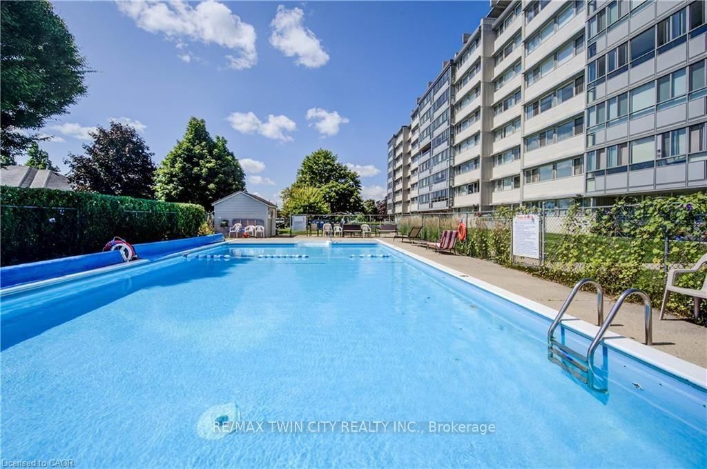 24 MIDLAND Drive • #403 • Kitchener, ON photo 21