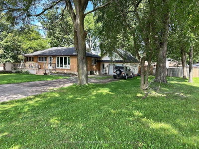 4268 Hamilton Road • Thames Centre, ON photo 3
