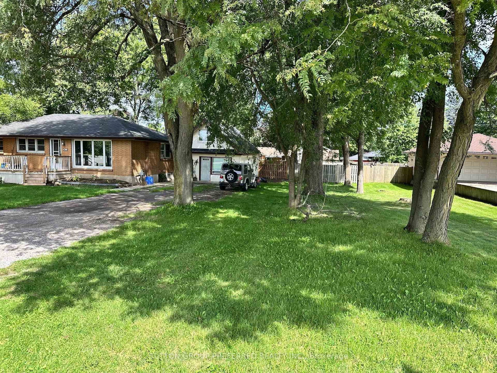 4268 Hamilton Road • Thames Centre, ON photo 4