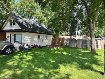 4268 Hamilton Road • Thames Centre, ON photo 6