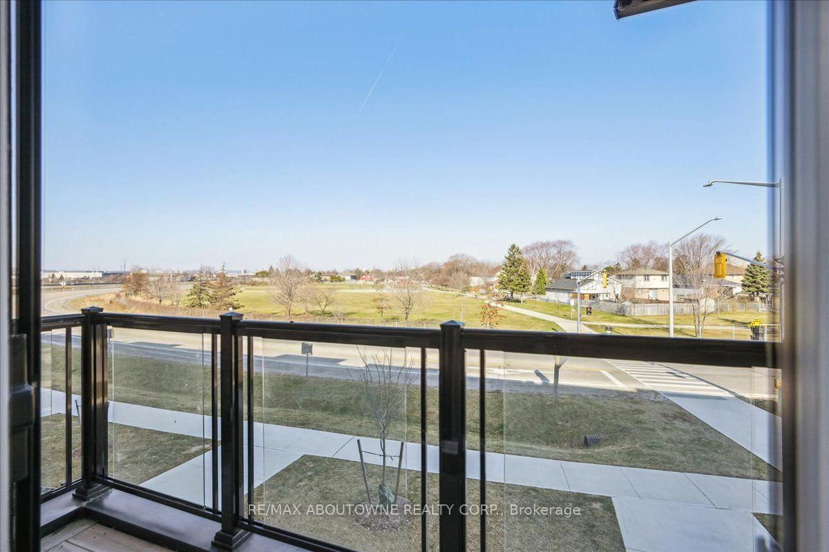 590 North Service Road • #31 • Hamilton, ON photo 10