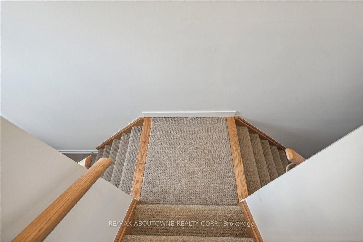590 North Service Road • #31 • Hamilton, ON photo 4