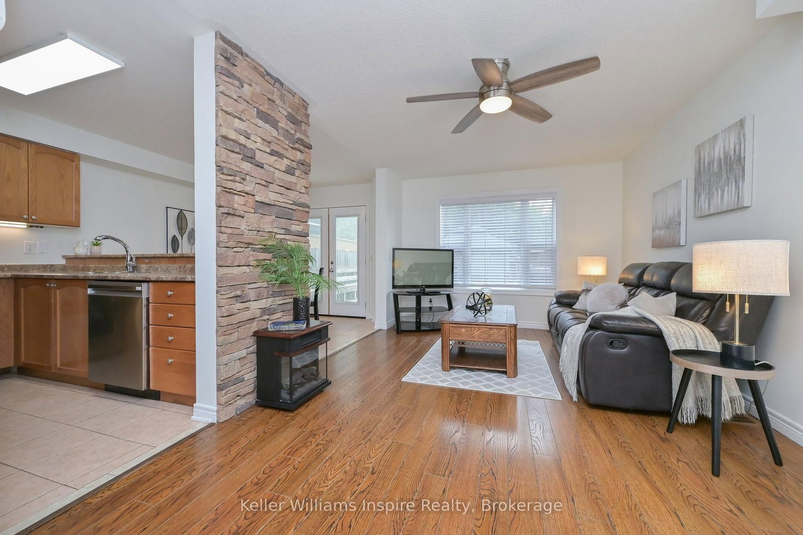 352 Orvis Crescent • Shelburne, ON photo 7