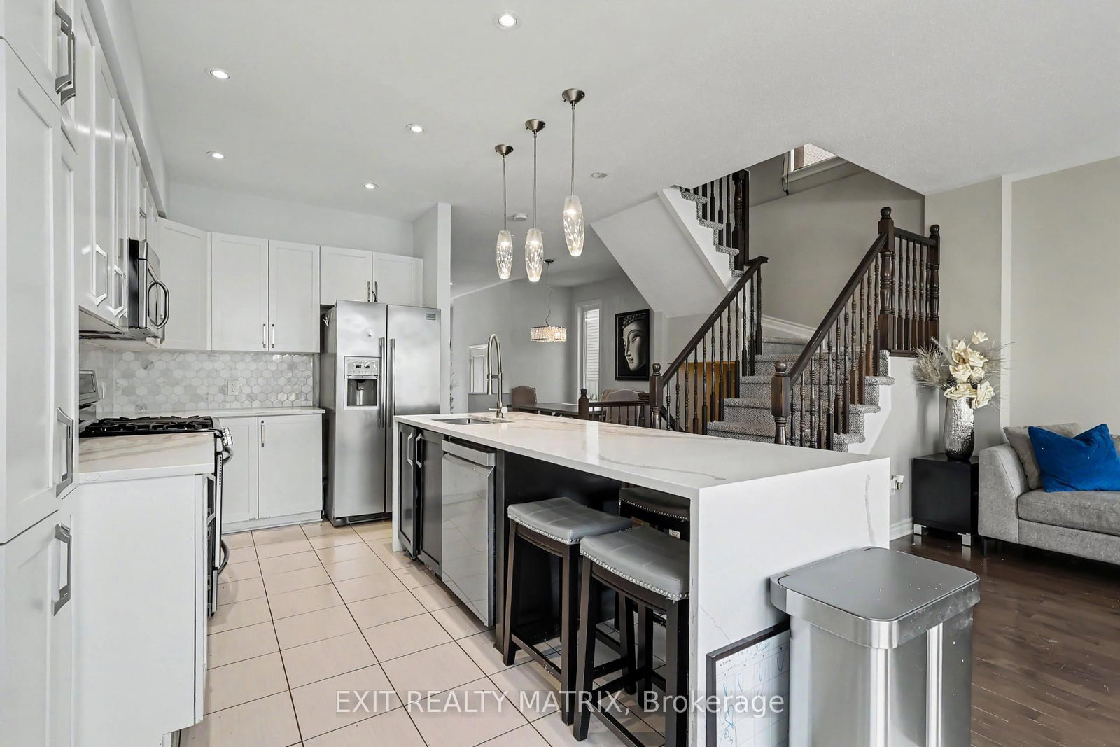 749 Morningstar Way • Ottawa, ON photo 10