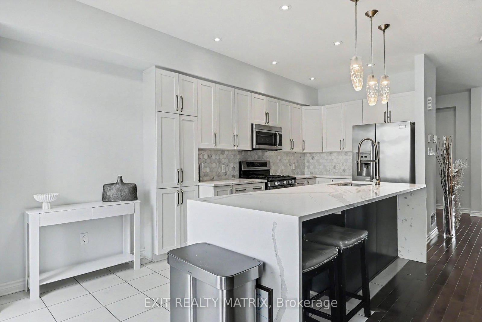 749 Morningstar Way • Ottawa, ON photo 12