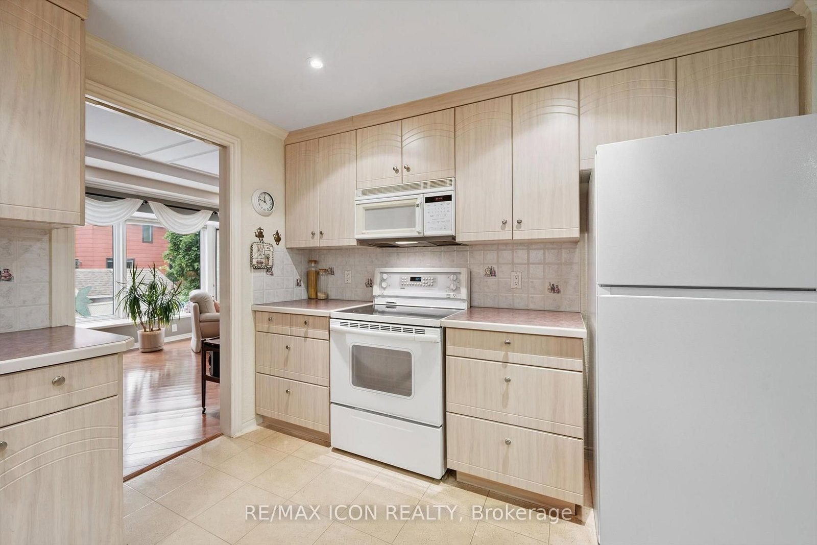 30 Shuh Avenue • Kitchener, ON photo 15