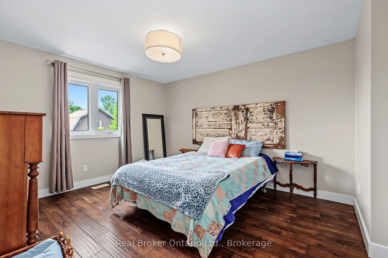 115 Carlisle Street • Saugeen Shores, ON photo 15