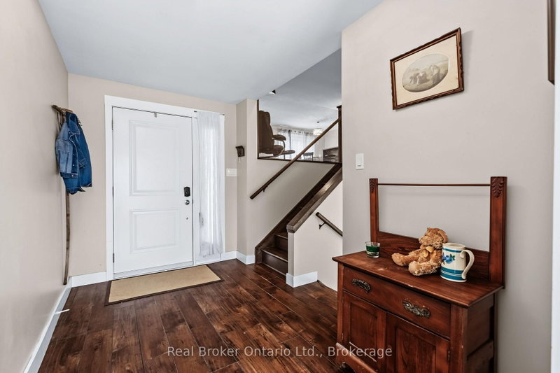 115 Carlisle St photo 5