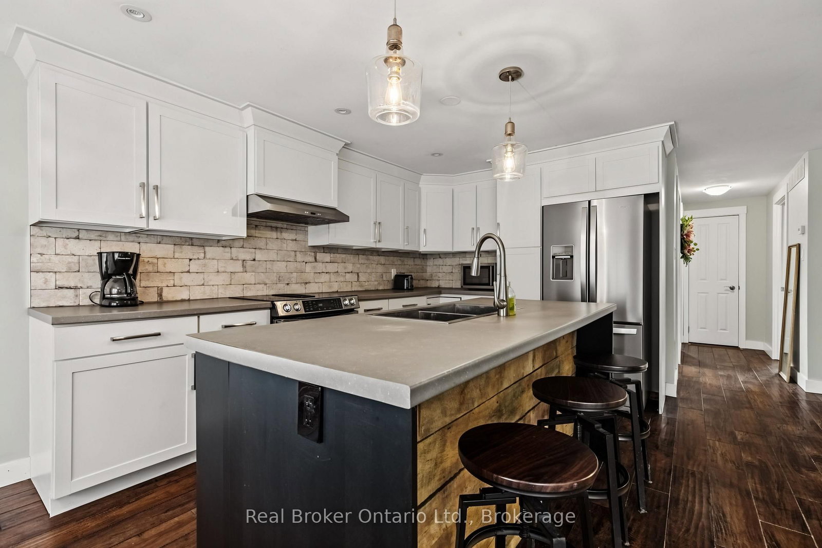 115 Carlisle Street • Saugeen Shores, ON photo 9