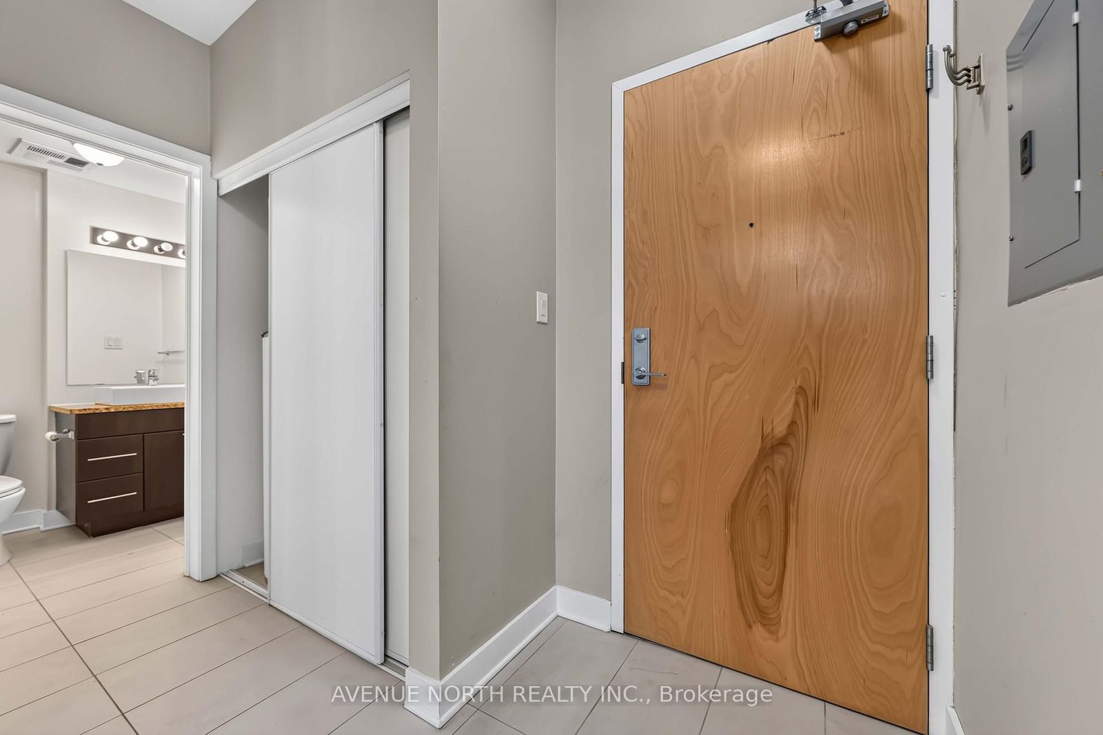 360 Cumberland Street • #201 • Ottawa, ON photo 8