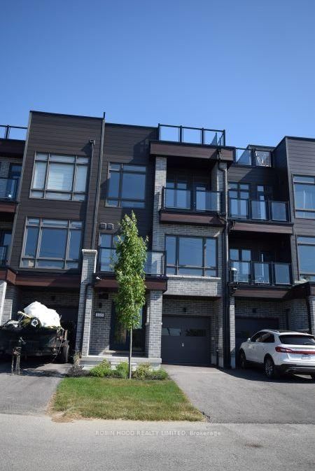 na - 135 Colborne Street