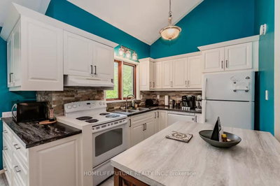 322 Sixth Street N • South Bruce Peninsula, ON photo 9