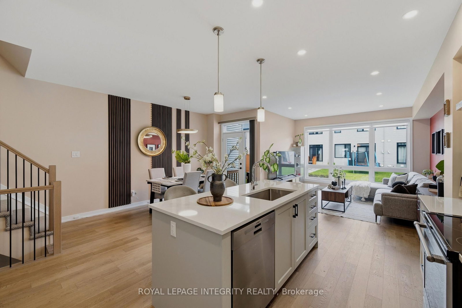 86 Ploughshare Road • Kanata, ON photo 13