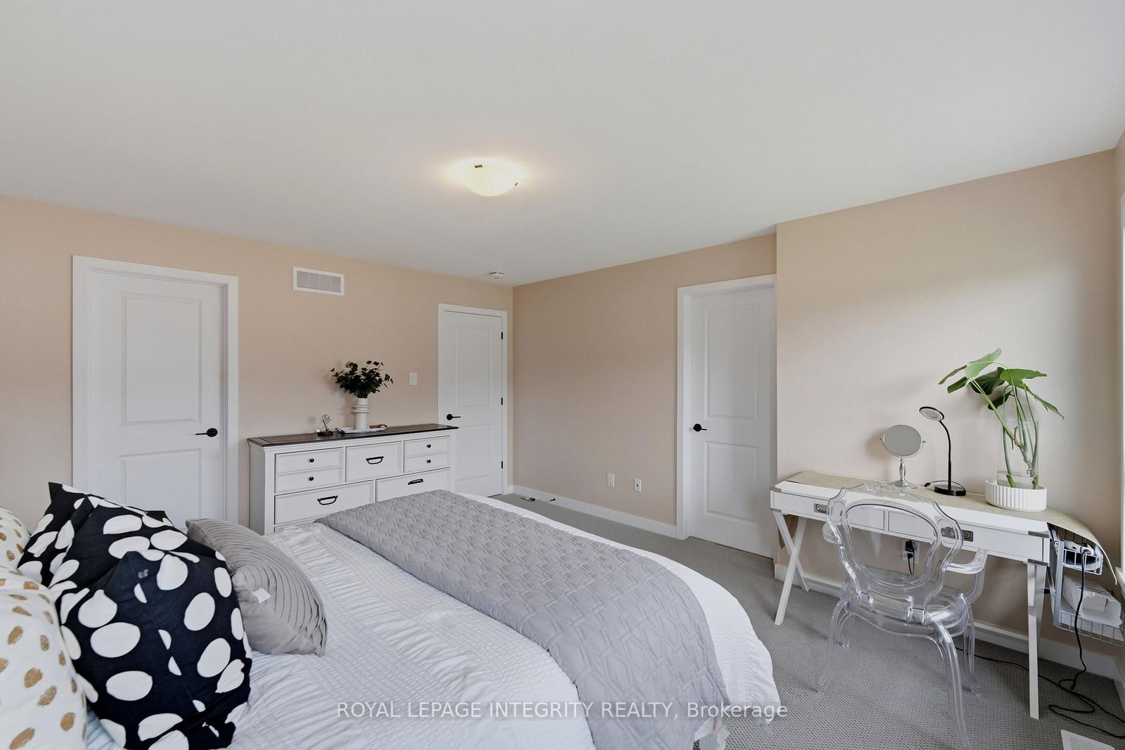 86 Ploughshare Road • Kanata, ON photo 24