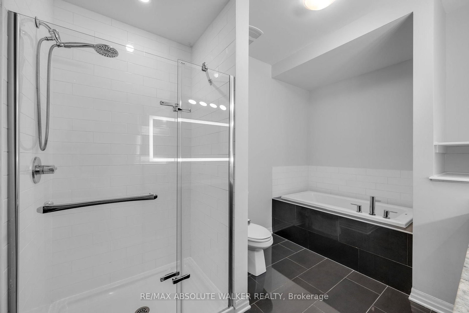 323 Lysander Place • Ottawa, ON photo 27